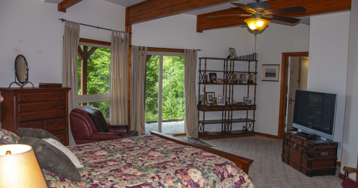 429-highland-gap-scaly-mountain-nc-28775 - Selling Real Estate Chip Durpo RE/MAX Agents Realty