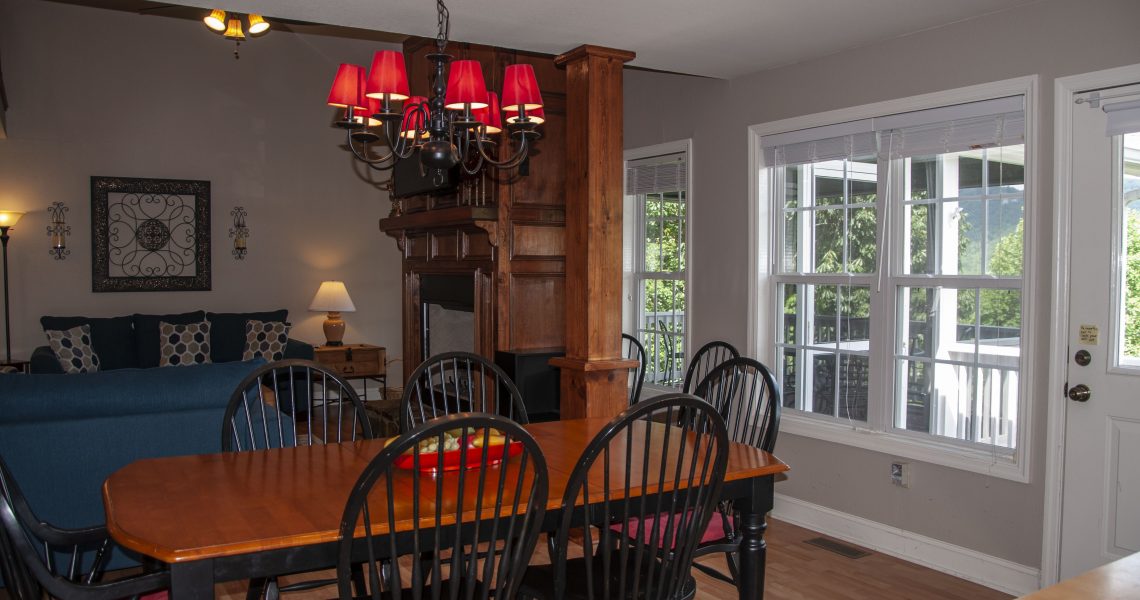 300-e-sugarbush-sky-valley-ga-30537 - Selling Real Estate Chip Durpo RE/MAX Agents Realty