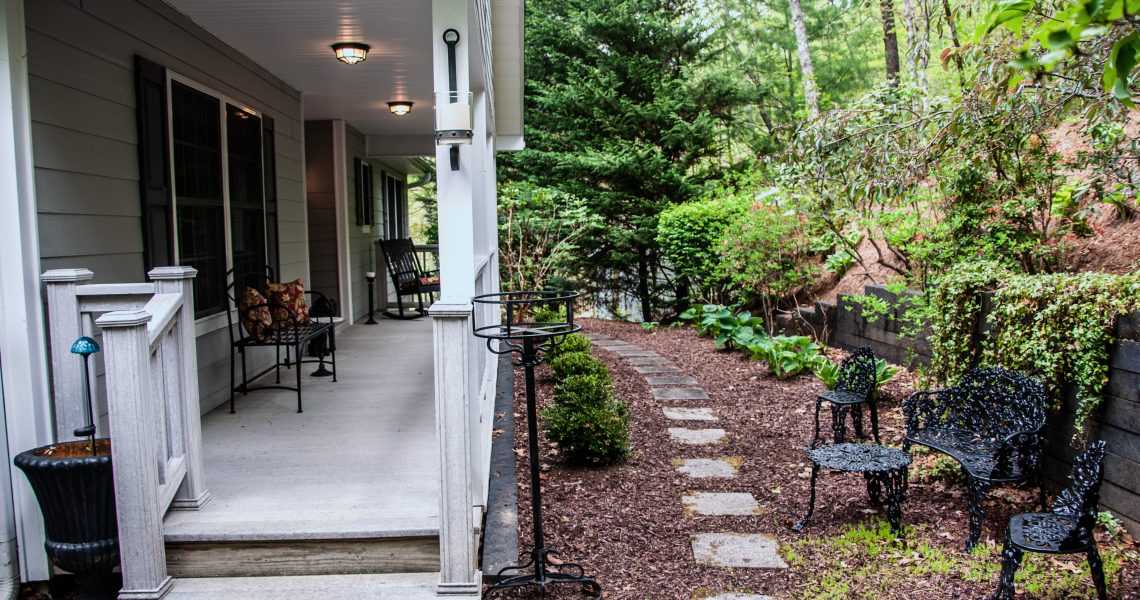Earnie-Graham - Selling Real Estate Chip Durpo RE/MAX Agents Realty