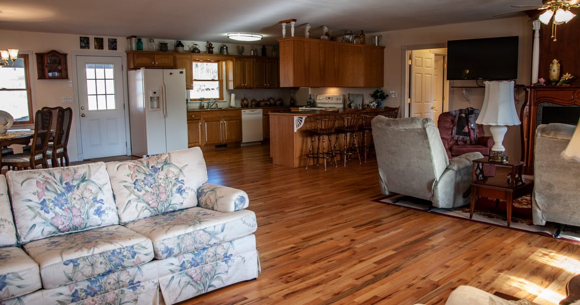 3676-Bald-Mountain - Selling Real Estate Chip Durpo RE/MAX Agents Realty