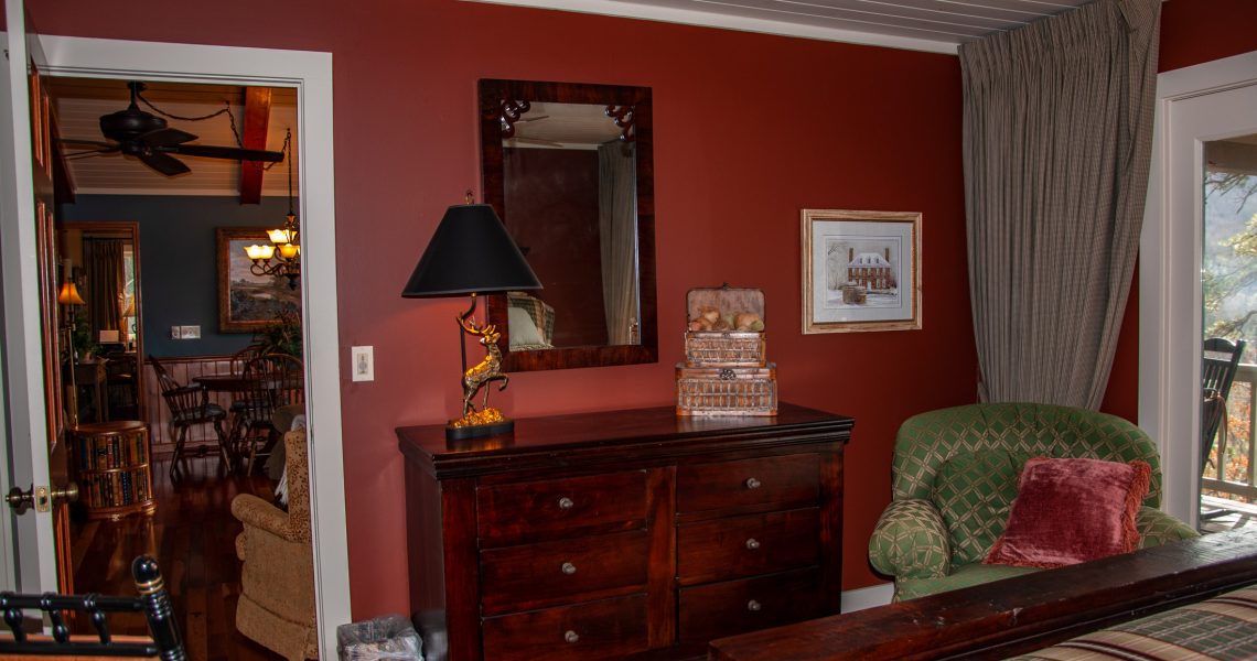 1121-Saddleback - Selling Real Estate Chip Durpo RE/MAX Agents Realty