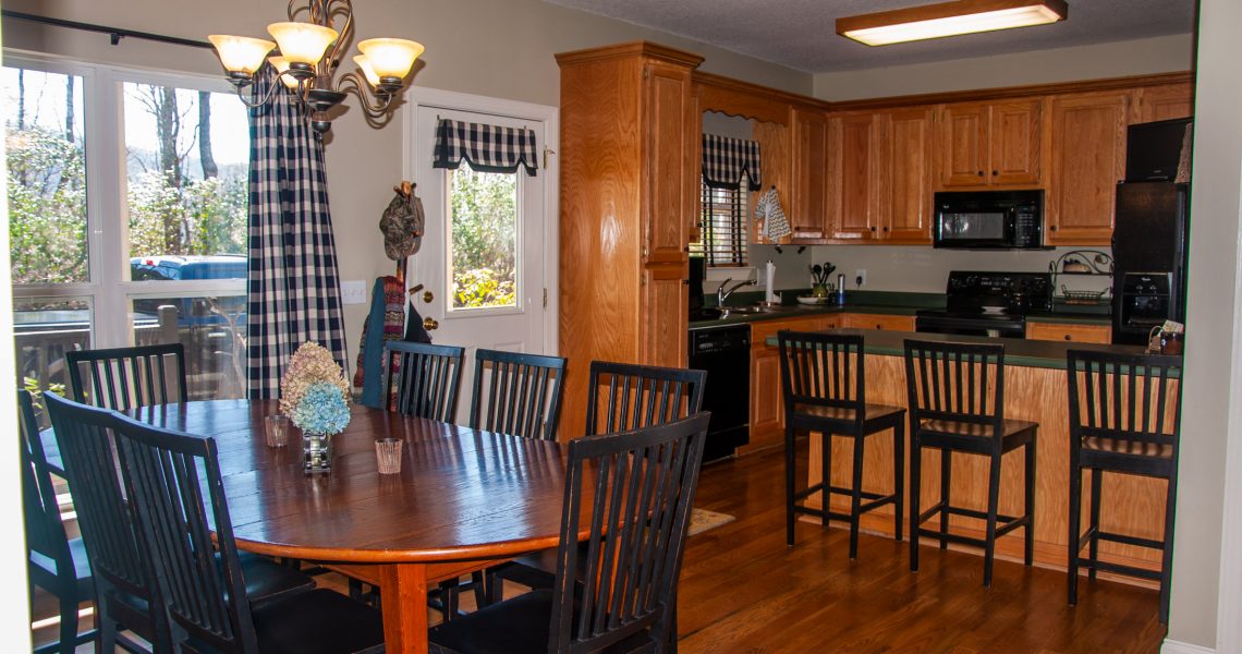 96-dalton-dr - Selling Real Estate Chip Durpo RE/MAX Agents Realty