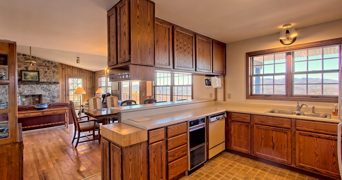412-pleasant-mt - Selling Real Estate Chip Durpo RE/MAX Agents Realty