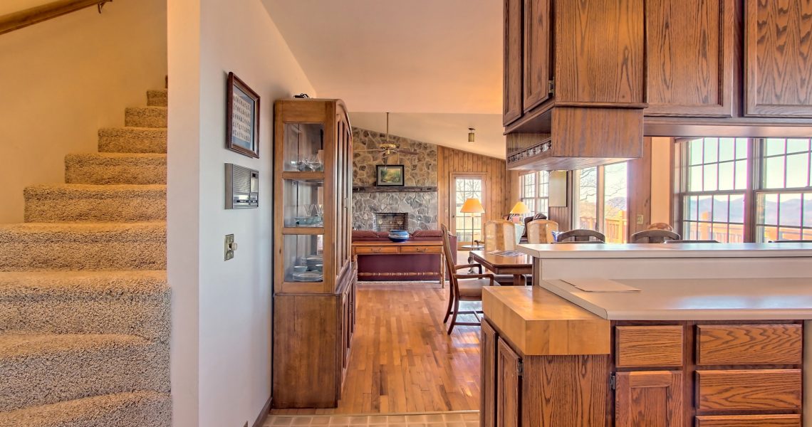 412-pleasant-mt - Selling Real Estate Chip Durpo RE/MAX Agents Realty