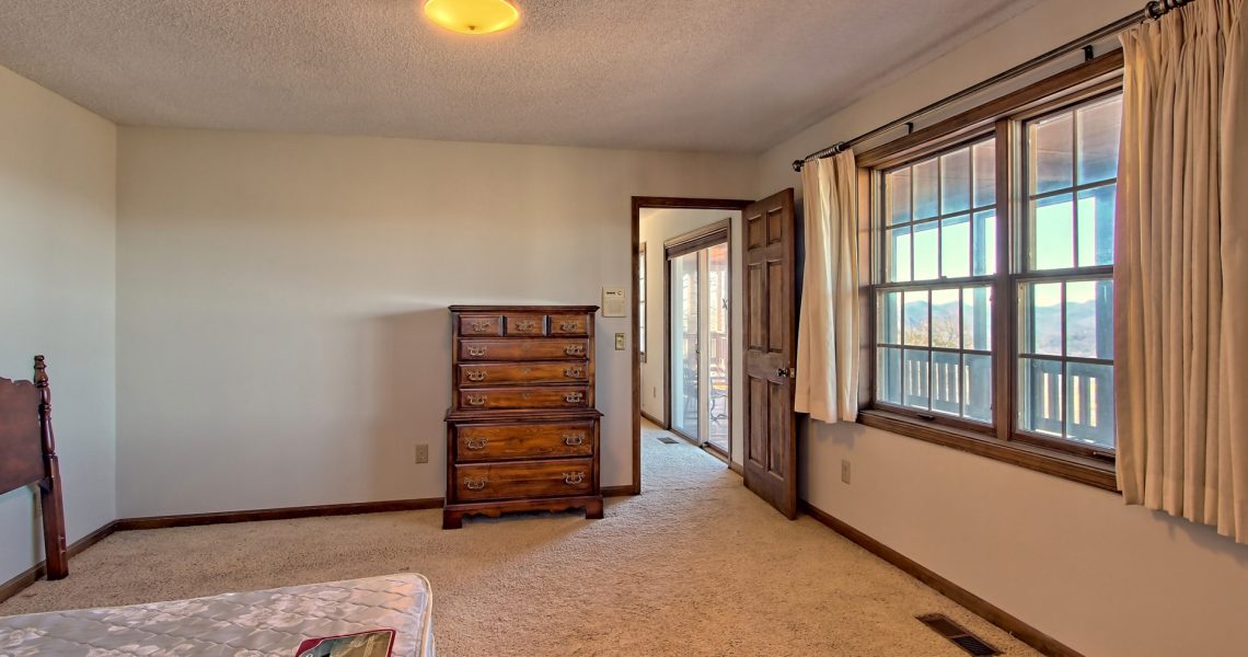 412-pleasant-mt - Selling Real Estate Chip Durpo RE/MAX Agents Realty