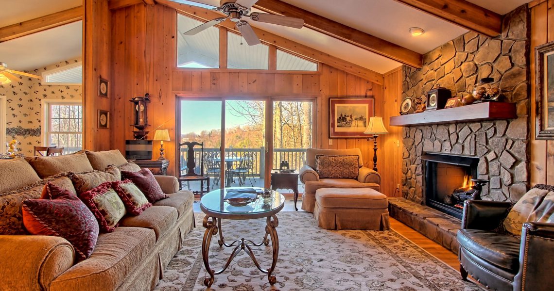 Earnie-Graham - Selling Real Estate Chip Durpo RE/MAX Agents Realty