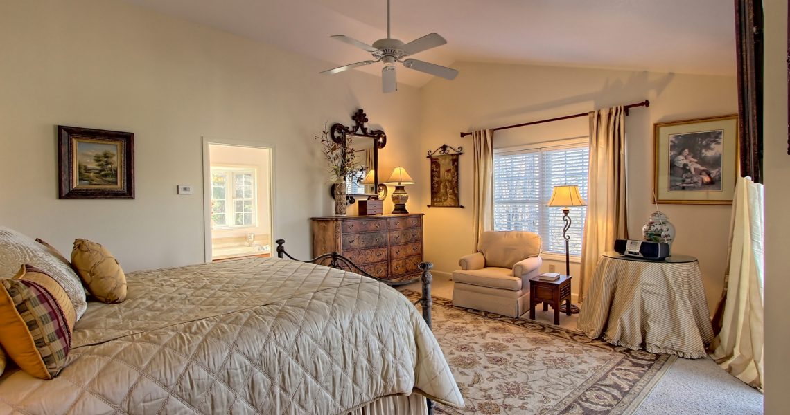 Earnie-Graham - Selling Real Estate Chip Durpo RE/MAX Agents Realty