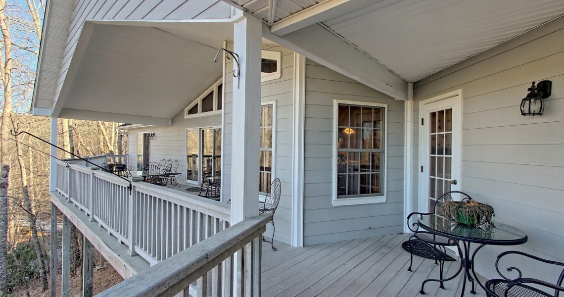 Earnie-Graham - Selling Real Estate Chip Durpo RE/MAX Agents Realty