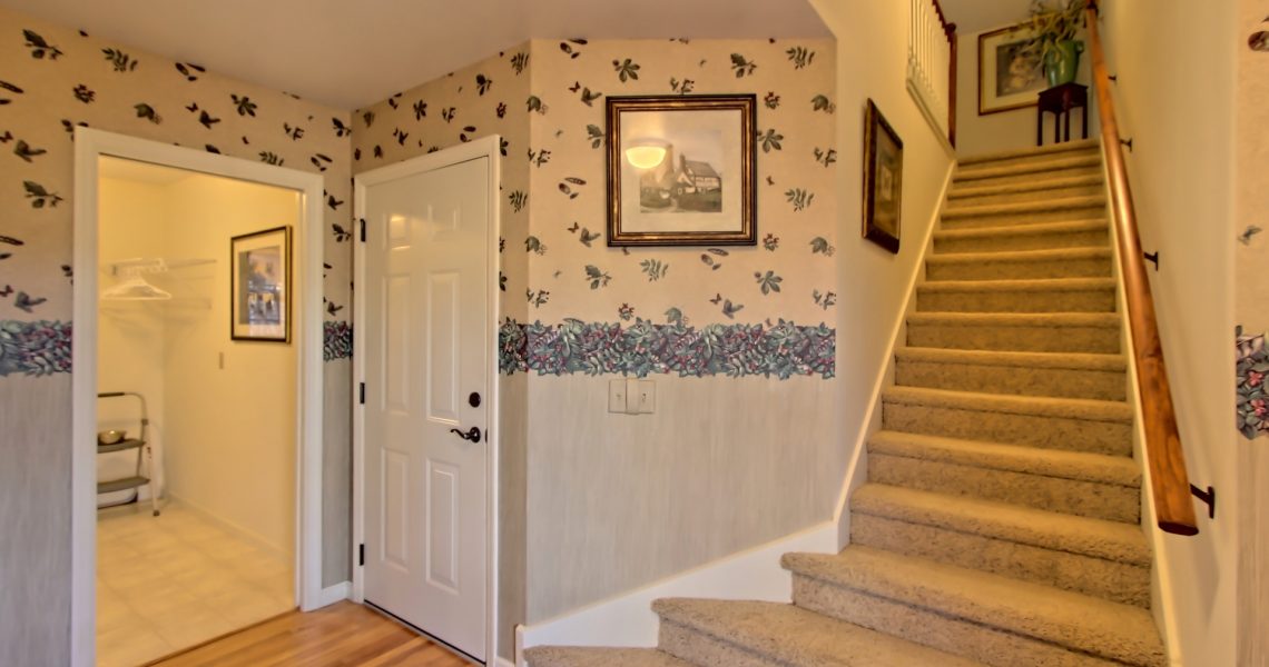 Earnie-Graham - Selling Real Estate Chip Durpo RE/MAX Agents Realty