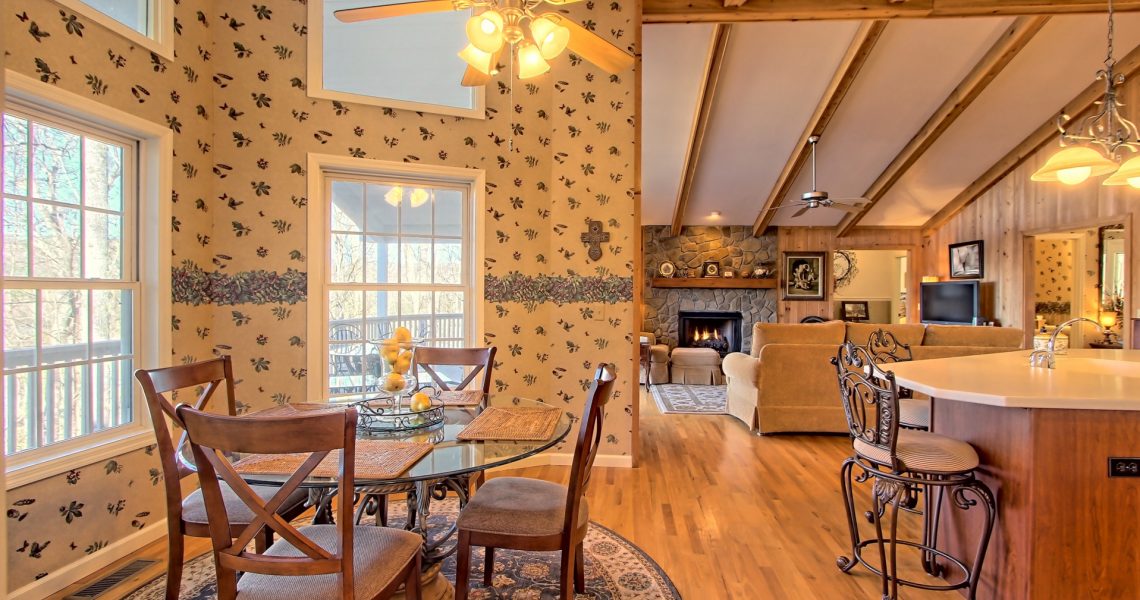 Earnie-Graham - Selling Real Estate Chip Durpo RE/MAX Agents Realty