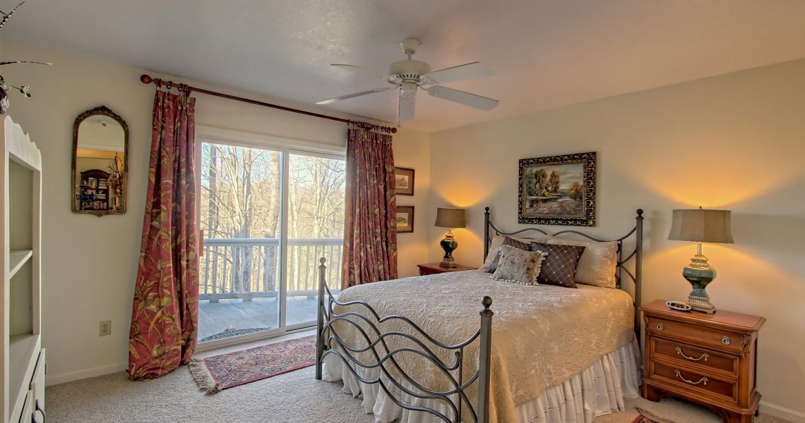 Earnie-Graham - Selling Real Estate Chip Durpo RE/MAX Agents Realty